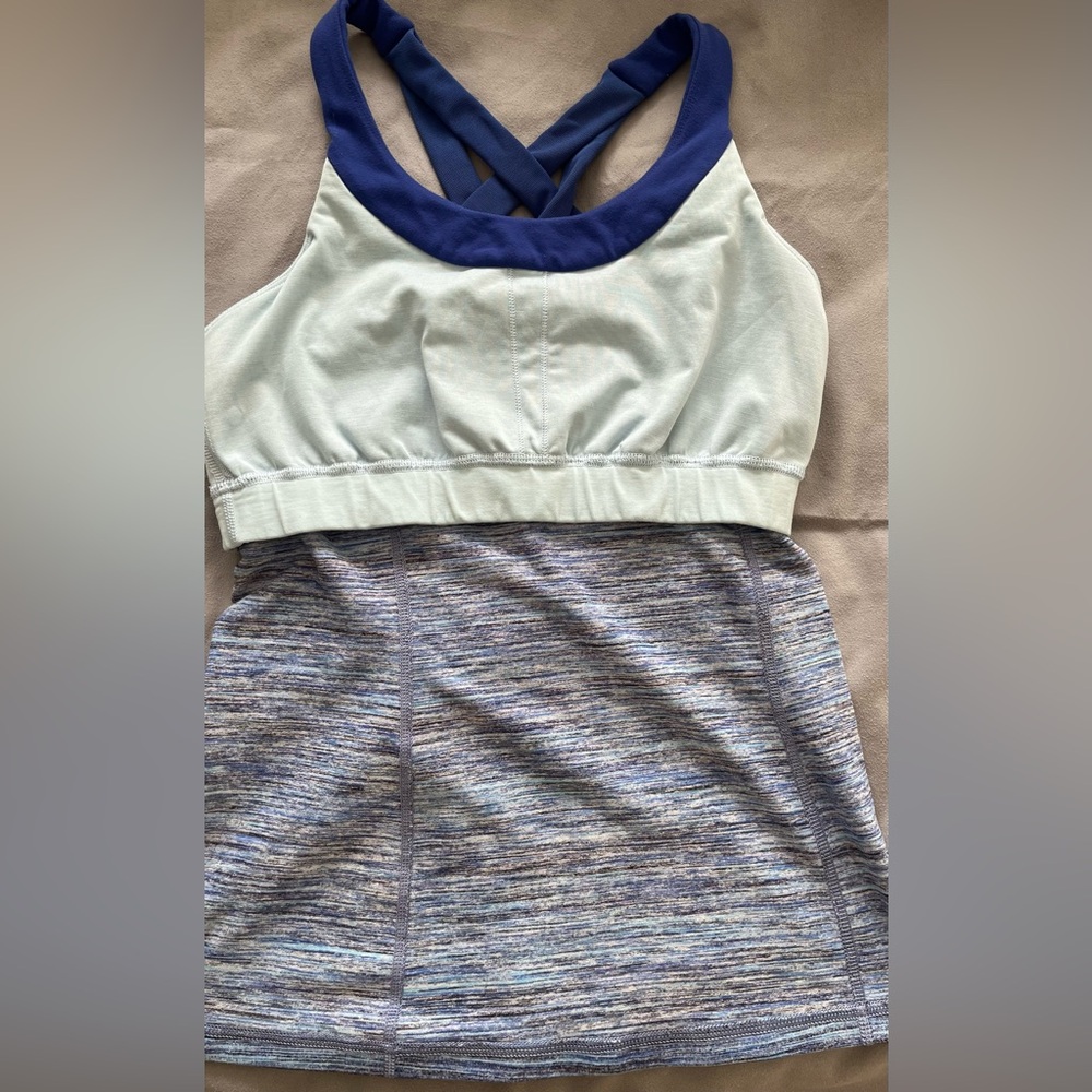 β¨ lululemon Strappy Back Tank Top | Built-In Bra | Blue/Gray Space Dye - Picture 11 of 11